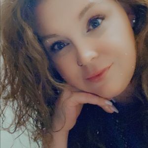 Meet your Posher, Sheila